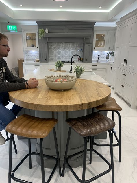 Shaker Kitchen With Breakfast Bar, Semi Circle Kitchen Island, Curved Breakfast Bar, Island With Round Table Attached, Kitchen Island Round Table, Round Kitchen Island With Seating, Round Island Kitchen, Wildflower Kitchen, Entertainment Kitchen