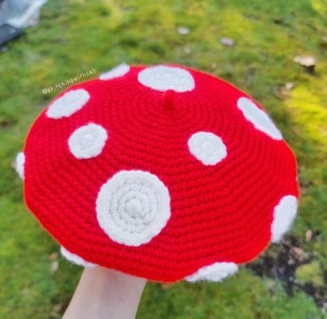 Mushroom Beret Crochet Pattern Free, Mushroom Crochet Bucket Hat, Beret Pattern Crochet, Mushroom Hat Crochet Pattern Free, Crochet Mushroom Hat Free Pattern, Crochet Mushroom Hat Pattern, Crochet Mushroom Beret, Beret Crochet Pattern Free, Mushroom Hat Crochet Pattern