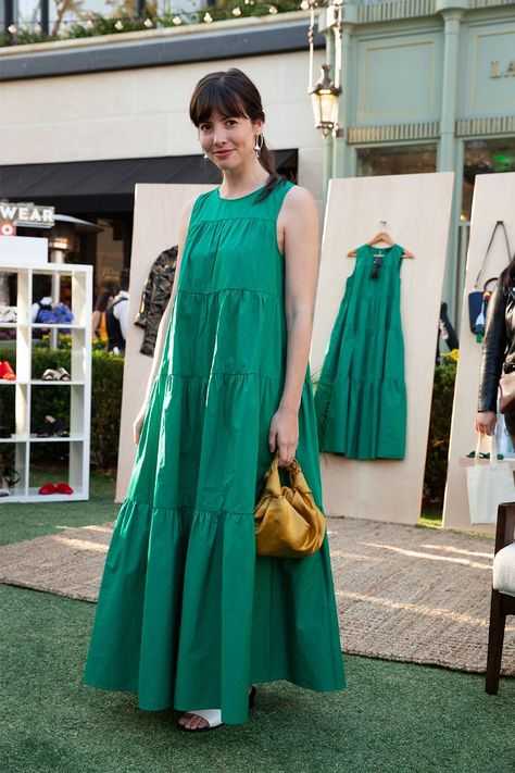 Summer Dress Style, Fashion Night, Summer Night, Summer Clothes, African Dress, Latest Fashion For Women, Simple Dresses, Minimalist Fashion, Green Dress