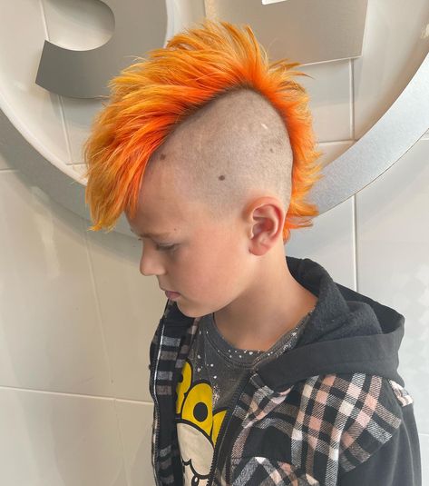 I wish that I could be like the cool kids 🔥 @dangerjonescreative burnout-hotwire-raygun for the 🔥 mowhawk @reuzel matte texture powder and… | Instagram Faux Hawk Mullet Boys, Mohawk Dyed Hair Men, Kid Mohawk, Mohawk Boys, Beads Cornrows, Rainbow Mow Hawk, Orange Mohawk, Modern Mohawk, Red Mohawk