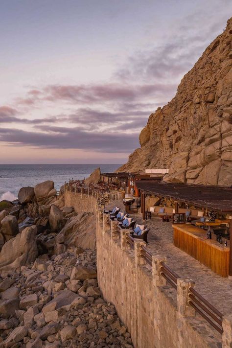 Read our 3 day itinerary for an unforgettable trip to Cabo San Lucas. An insiders guide to a long weekend traveling Mexico's Baja Peninsula, with all the best dining, hotels and activites. #mexicotravel #cabo #travelguide Cabo Itinerary, Long Weekend Trips, 3 Days Trip, Best Holiday Destinations, San Jose Del Cabo, The Tourist, Best Dining, Top Hotels, San Lucas