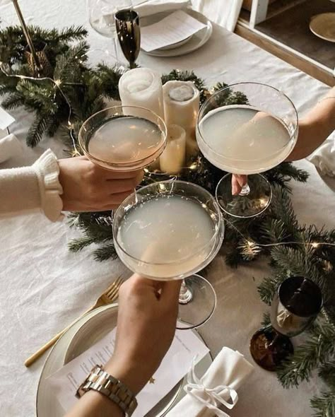 Holiday Greenery, Winter Mood, Christmas Feeling, Christmas Inspo, Christmas Mood, Winter Aesthetic, Christmas Aesthetic, Cozy Christmas, Christmas Inspiration