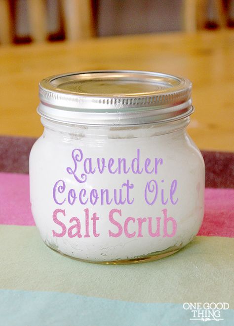 Super easy 3 ingredients  lavender salt scrub Coconut Oil Salt Scrub, Health Coconut Oil, Homemade Scrub, Organic Virgin Coconut Oil, Coconut Oil Uses, Diy Scrub, Scrub Recipe, Homemade Bath Products, Salt Scrub