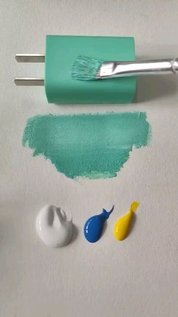 Mint Green Paint Color, Mint Green Paint, Mint Green Paints, Color Mixing Chart Acrylic, Color Mixing Guide, Mixing Paint Colors, Color Mixing Chart, Art Painting Tools, Colorful Paintings Acrylic