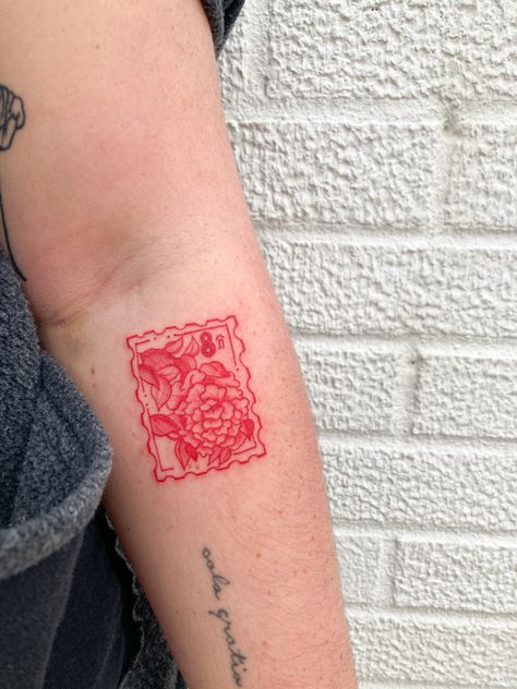 Tattoos Japan, Typewriter Font Tattoo, Envelope Tattoo, Japanese Hand Tattoos, Red Tattoo Ideas, Stamp Tattoo, Art Expressions, Red Tattoo, Red Ink Tattoos