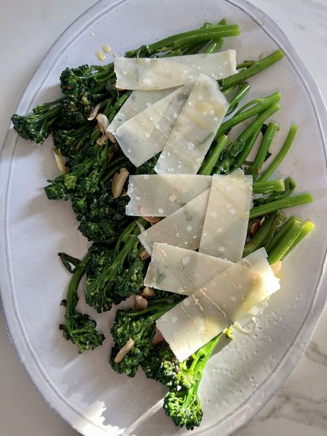 Broccolini with Garlic, Chili Flakes, and Vinegar Recipe - Pamela Salzman Spinach Feta Pie, Celery Root Puree, Grilled Broccolini, Chinese Broccoli, Bitter Greens, Celery Root, Broccoli Rabe, Spinach And Feta, Roasted Broccoli