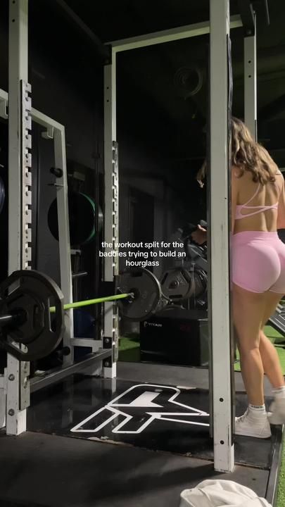 Alexa Gonzalez on TikTok Best Workout Split, Bigger Glutes, Workout Split, Hourglass Workout, Grow Your Glutes, Hamstring Workout, Workout Splits, Workout Plan For Beginners, Workout For Women