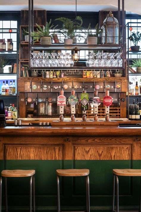 Bar at The Hercules Vintage Bar Interior, Pub Back Bar Design, Country Pub Interior Design, Gastro Pub Interior Design, Pub Design Interiors, Pub Design Ideas, Modern Pub Interior, German Pub Interior, Pub Interior Design Modern