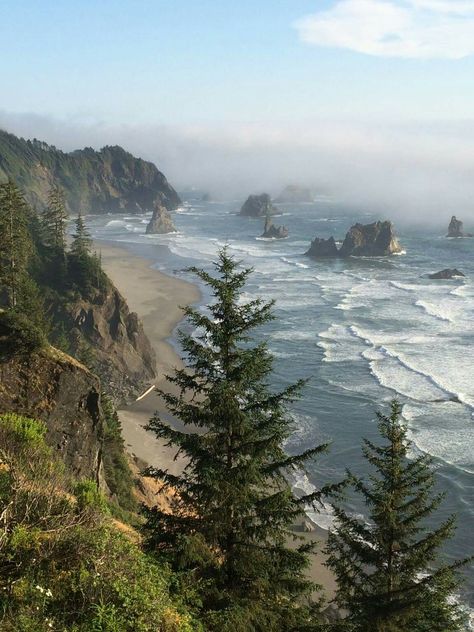 Northern California coastline Photography Hobby, Adventure Is Out There, Oregon Coast, Nature Aesthetic, Travel Inspo, Pretty Places, Go Outside, Northern California, The Coast