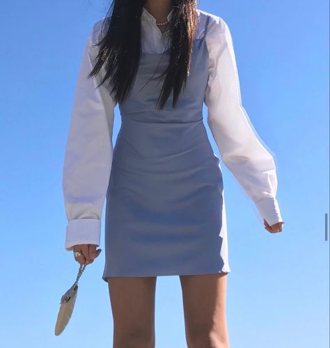 Shirt And Dress Outfit Layering, Teenagers Outfit, Dress Layering Outfit, White Shirt Dress Outfit, Classy Outfits For Teens, White Blouse Outfit, Outfits Alt, Alt Tiktok, Jeans Blouse