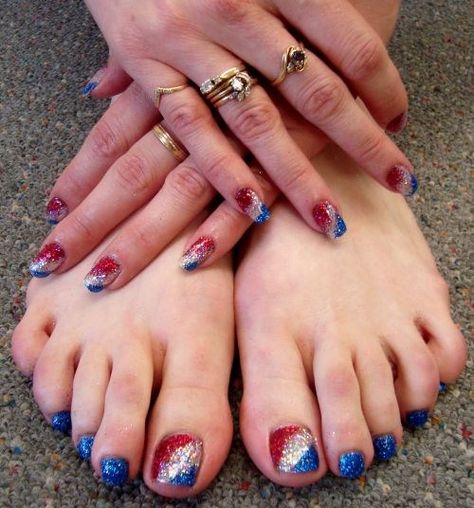 Day 184: More Fourth of July Nail Art - - NAILS Magazine Red White And Blue Toe Nails, Patriotic Toe Nails, Fourth Of July Pedicure, 4th Of July Pedicure, Patriotic Pedicure, Patriotic Nails Design, Minion Nails, Firework Nails, Patriotic Nails