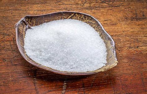 Epsom Salt Uses, Epsom Salt Benefits, Salt Detox, Joints Pain Remedy, Epsom Salt Bath, Home Remedies For Skin, Pinched Nerve, Candida Albicans, Epsom Salt