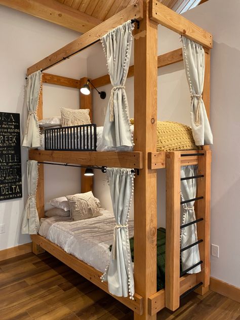 Private Bunk Bed Ideas, Bunk Beds Privacy, Privacy Bunk Beds Ideas, 4 Bunk Beds Built Ins, Diy Twin Over Full Bunk Bed, Privacy Bunk Beds, Bunkbed Curtain Diy, Bunk Beds With Privacy, Built In Bunk Beds Diy