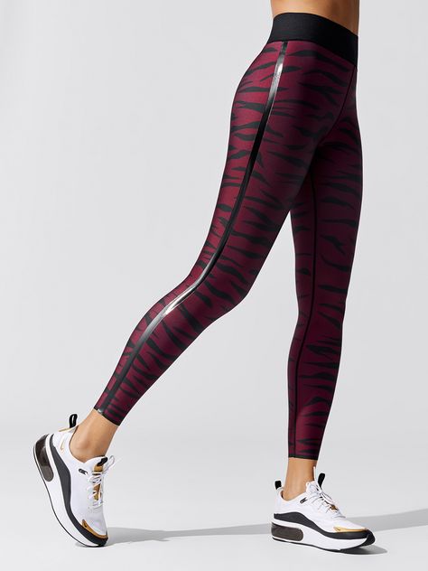 Unusual Outfits, Sporty Leggings, The Call Of The Wild, Pleather Leggings, Burgundy Leggings, Gym Clothes Women, Call Of The Wild, Gym Outfits, Long Leggings