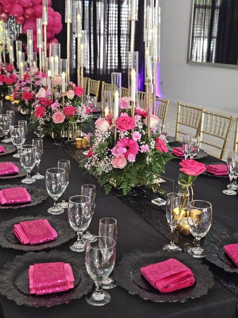 Pink and black is so pretty. Simple and elegant for and event. Pink And Black Brunch Decor, Black And Pink Table Decor, Hot Pink And Black Wedding Theme, Black And Hot Pink Party, Black And Pink Quinceanera Theme, Pink Black And Gold Party Decorations, Pink And Black Party Theme, Hoco Brunch, Black And Pink Party