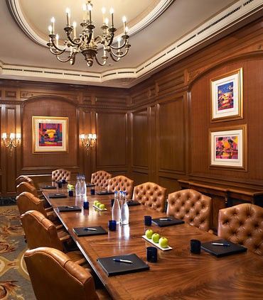 Lawyer Office Design, Hotel Directory, Boardroom Tables, Colonial Interior Design, Conference Room Design, Lawyer Office, Conference Room Chairs, Hotel Meeting, Bg Design