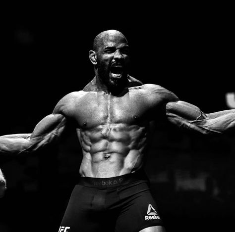 Yoel Romero Wallpaper, Mma Physique, Fighter Aesthetic, Yoel Romero, Physique Inspiration, Gym Wallpaper, Soccer Photography, Karate Martial Arts, Ufc Fighters