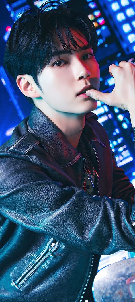 #ZB1_HANBIN #ZB1 #ZEROBASEONE #ZEROBASEONE_HANBIN #HANBIN #SUNGHANBIN #LOCKSCREEN #KPOP #YOUHADMEATHELLO #WALLPAPERKPOP Sung Hanbin Concept Photo, Han Bin Zb1, Sunghanbin Wallpaper, Zb1 Zeroni, Sung Hanbin Wallpaper, Hanbin Wallpaper, Zerobaseone Hanbin, Hanbin Zerobaseone, Zb1 Hanbin