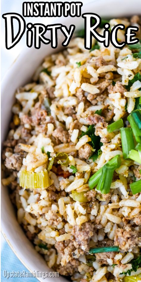 Quick & easy dinner idea - made with ground beef  - Instant Pot Dirty Rice is an easy one pot family dinner! This Cajun comfort food recipe is made with beef and rice and is just a little bit spicy. A tasty family dinner can be on the table in less than 45 minutes with just a few ingredients. Instant Pot Dirty Rice, Cajun Comfort Food, Dirty Rice Recipe, Beef Recipe Instant Pot, Ground Beef Rice, Beef Rice, Easy Ground Beef, Ground Beef Recipes Healthy, Dirty Rice