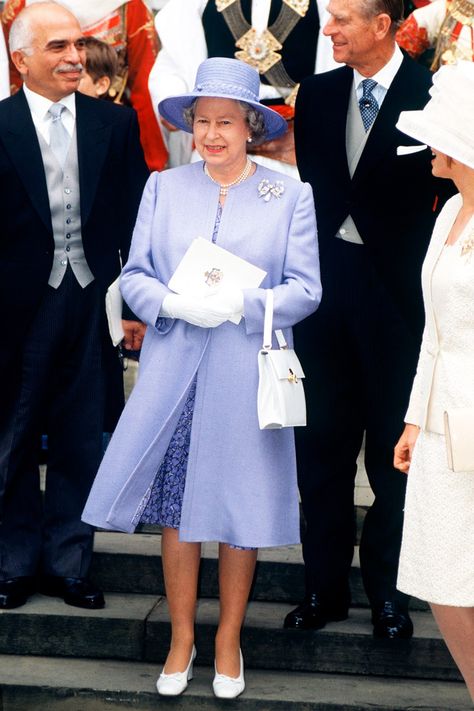 July 1, 1995 Queen Elizabeth Ii 1950s, Queen Elizabeth 1950s, Queen Elizabeth Ii Wedding, Elizabeth 1998 Costumes, Queen Elizabeth Photos, Queen Elizabeth Coronation 1953, Elizabeth Movie 1998, Style Royal, Rainha Elizabeth Ii