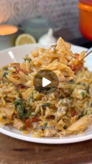 Orzo Pasta Sundried Tomatoes, Turkey Orzo, Creamy Orzo Recipes, Orzo Dinner Recipes, Orzo Pasta Recipes, Orzo Recipes, Easy Chicken Dinner Recipes, Low Sodium Chicken Broth, Pasta Dinner Recipes