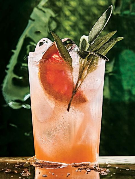 Grapefruit Paloma, Simple Syrup Cocktails, Mezcal Cocktails, Cocktail Syrups, Drink Responsibly, Holiday 2022, Homemade Syrup, Fancy Cocktails, Shakes Drinks