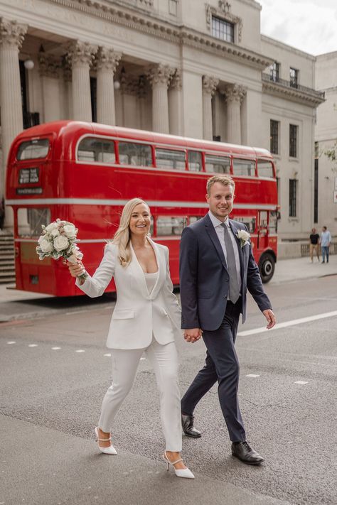 Old Marylebone Town Hall Marylebone Town Hall Wedding, Old Marylebone Town Hall, Marylebone Town Hall, Town Hall Wedding, Micro Weddings, Room Black, Urban Wedding, Celebrity Lifestyle, London Town