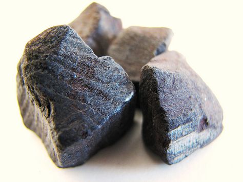 Lignite Coal Bituminous Coal, Coal Mine Aesthetic, Lumps Of Coal, Lignite Coal, Coal Miners, Dark Brown Color, Stone Rocks, Chocolate Cookie, Geology