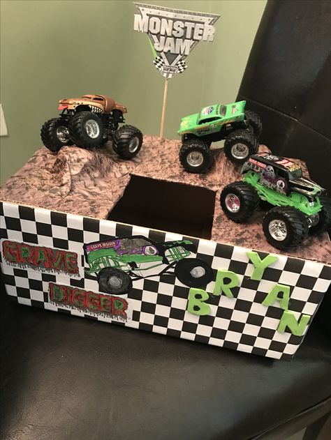 Monster Jam Valentine's Box Fun Valentines Boxes For Boys, Valentine Box Kindergarten Boy, Boys Homemade Valentines Boxes, Valentine's Day Box For Boys, Pre K Valentine Box Ideas For Boys, Kids Valentine Boxes Boys, Valentine's Day Card Box For Boys, Preschool Boy Valentine Box Ideas, Valentines Box Monster Truck