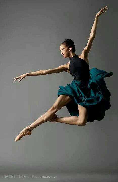 ✿ڿڰۣ(̆̃̃ღ✿ڿڰۣ(̆̃̃ღ Dance Aesthetic, Dance Photography Poses, Ballet Poses, Ballet Inspiration, Ballet Photos, Dance Movement, Ballet Photography, Ballet Beautiful, Foto Art