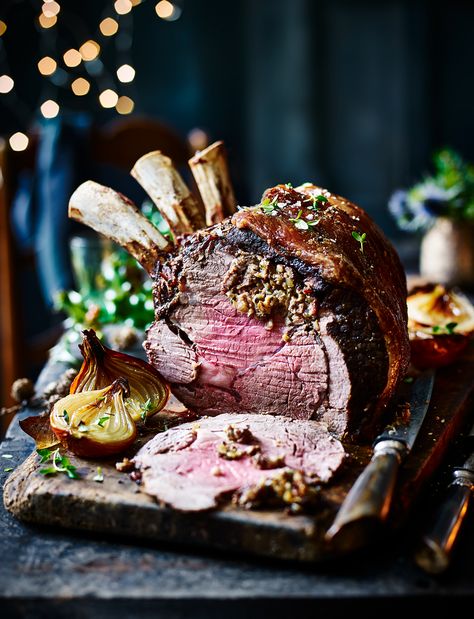 Fore Rib Of Beef, Rib Of Beef, Christmas Meat, Suet Pudding, Beef Rib Roast, Red Wine Gravy, Lamb Ribs, Roast Beef Recipes, Roast Dinner