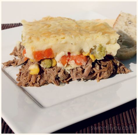 Easy Dinner: Shepherd's Pie With Creamy Mashed Potatoes! #EasyPrepMeals #Shop Gluten Free Shepherds Pie Recipe, Best Ground Beef Recipes, Parmesan Mashed Potatoes, Shepherds Pie Recipe, Cottage Pie, Cooking For Beginners, Shepherd's Pie, Cheesecake Factory, Shepherds Pie