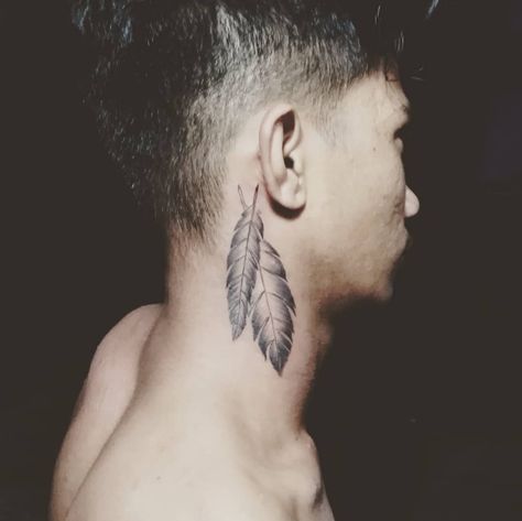 Feather Neck Tattoo, Feather Tattoo Behind Ear, Spontaneous Tattoo, Eagle Feather Tattoos, Indian Feather Tattoos, Best Neck Tattoos, Neon Tattoo, Celestial Tattoo, Wolf Tattoo Sleeve