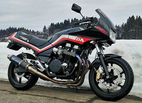 80s Motorcycle, Cb 650f, Honda Magna, Honda Cbx, Crotch Rocket, Sports Bike, Japanese Motorcycle, Honda Bikes, Retro Bike