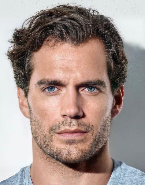 Henry Cavill Shirtless, Henry Cavill News, Henry Cavill, Famous Faces, The Villain, Male Face, Celebrities Male, A Face, Mens Hairstyles