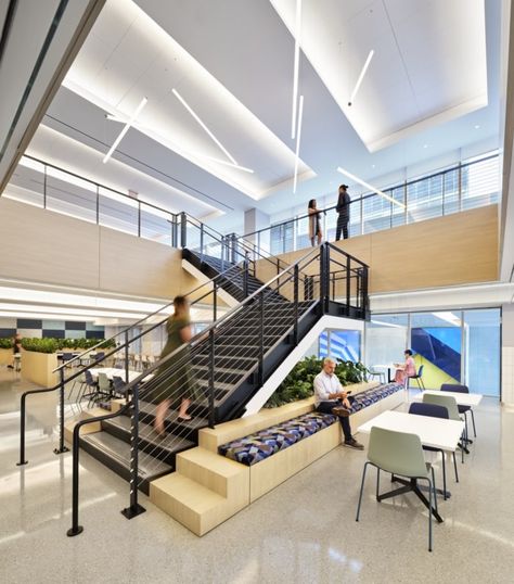 Modern Reception Area, Interior Design Major, Classic Office Interior, Stamford Connecticut, Building Stairs, Interior Ceiling Design, Modern Reception, Executive Suites, Contemporary Office