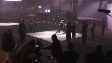 Dauntless training (Screencap from Walmarts BTS) ~Divergent~ ~Insurgent~ ~Allegiant~ Divergent Training Room, Assassin Training Room, Dystopian Training Aesthetic, Divergent Aesthetic Dauntless, Dauntless Aesthetic Divergent, Dauntless Training, Dauntless Aesthetic, Dauntless Divergent, Modern Assassin