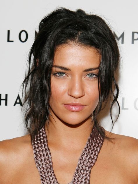 Vanessa Abrams, Jessica Szohr, Well Behaved Women, Black Wig, Classy And Fabulous, Gossip Girl, Black Women Hairstyles, Celebrities Female, Face Shapes