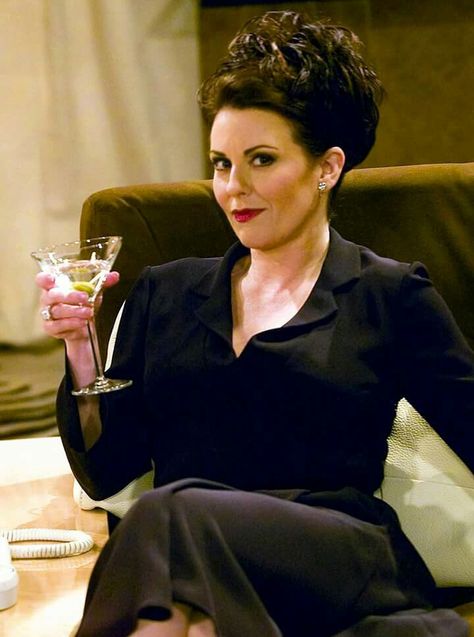 Karen (Will and Grace) Karen Will And Grace, Megan Mullally, Dating Humor Quotes, Lifetime Movies, Christian Men, Will And Grace, Dating Advice For Men, Flirting Moves, Teen Quotes