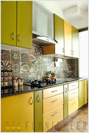 Kitchen Tiles Design Indian, Open Kitchen Indian Style, Kitchen Design Color, Kitchen Tiles Design, Kitchen Modular, Kitchen Cupboard Designs, Kitchen Glass, Modular Kitchen Design, Kitchen Interior Design Decor