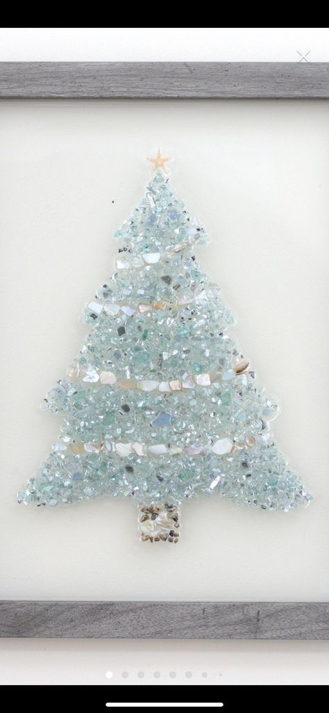 Crushed Glass Crafts, Crushed Glass Christmas Tree, Resin Pictures, Glass Ornaments Diy, Artichoke Bread, Glass Crafts Diy, Broken Glass Crafts, Sea Glass Art Diy, Glass Trees