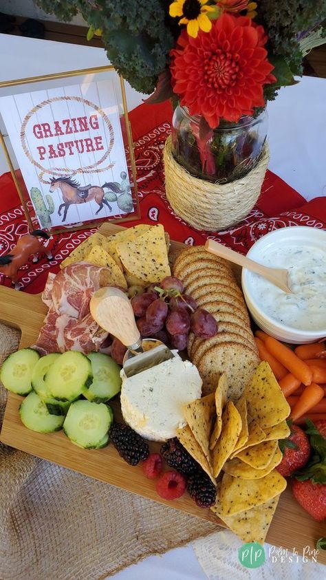 western birthday party food, charcuterie board, grazing pasture, western birthday snacks Ranch Theme Party Food, Wild West Party Theme Adults, Western Theme Party Appetizers, Wild West Party Food Ideas, Western Party Menu Food Ideas, Dude Ranch Party Ideas, Western Party Appetizers, Cowboy Theme Charcuterie Board, 1st Rodeo Birthday Party Food