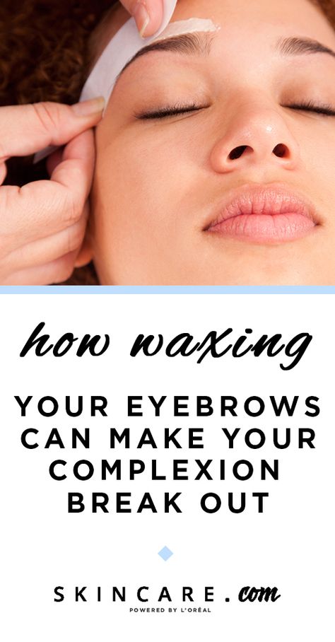 Can waxing your eyebrows make the skin on your T-zone break out? To find out, we asked a top dermatologist about the link between eyebrow waxing and acne breakouts. Find out how waxing your eyebrows can cause pimples, acne, and blemishes to appear, here. How To Help Breakouts, Skincare For Breakouts, How To Help Breakouts Clear Skin, Eyebrow Acne, Eyebrow Clean Up, Acne Between Eyebrows, Arm Acne, Acne Help, Acne Causes