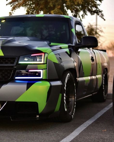 owner @ser_tobe_free Cateye Silverado 1500, Low Trucks Wallpaper, Chevy Silverado Single Cab, Single Cab Trucks, Chevy Trucks Silverado, Ford Trucks F150, Muscle Truck, Lowrider Trucks, Camaro Car