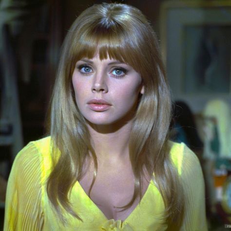 1970s Hairstyles For Long Hair, 60s Bangs, London Nightclubs, Swedish Beauty, Britt Ekland, 1960s Hair, Honey Blonde Hair, Honey Blonde, Dream Hair