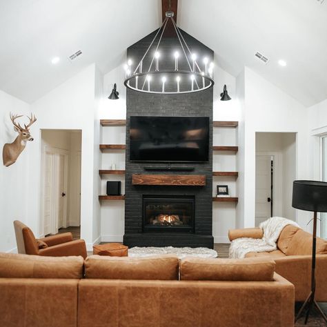 Farmhouse Living Room With Fireplace, White Chateau, Hunter House, Fireplace Black, Spec House, New House Living Room, Pretty Houses, Outdoor Stuff, Home Addition