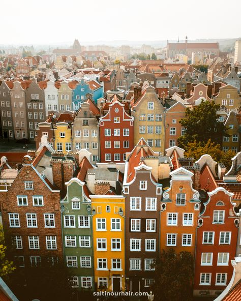 Here’s your 2-Day city guide with the best things to do in Gdansk, Poland! - Gdansk poland, Gdansk aesthetic, Gdansk photography, Gdansk travel, Gdansk things to do,Gdansk travel guide, poland aesthetic, poland photography, poland travel, best photospot poland, most instagrammable spots poland #Gdansk #citytrip #poland #europe Cheap Places To Visit, Visit Poland, Cheap Places To Travel, Gdansk Poland, Travel Cheap, Poland Travel, Old Town Square, Travel Route, Gdansk