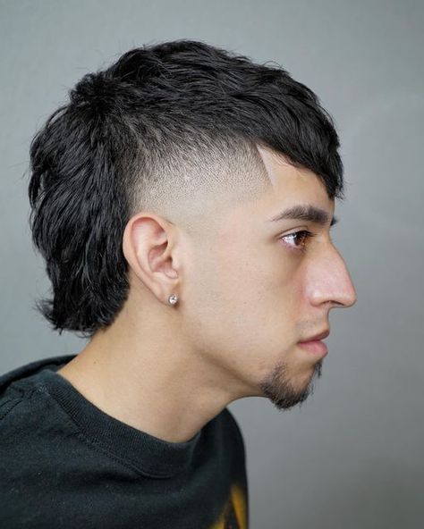 Traditional Mullet, Latino Haircuts, Modern Mullet Haircut, Guy Haircuts, Male Haircut, Mullet Haircuts, Haircut Mullet, Mullet Hairstyles, Mullet Fade