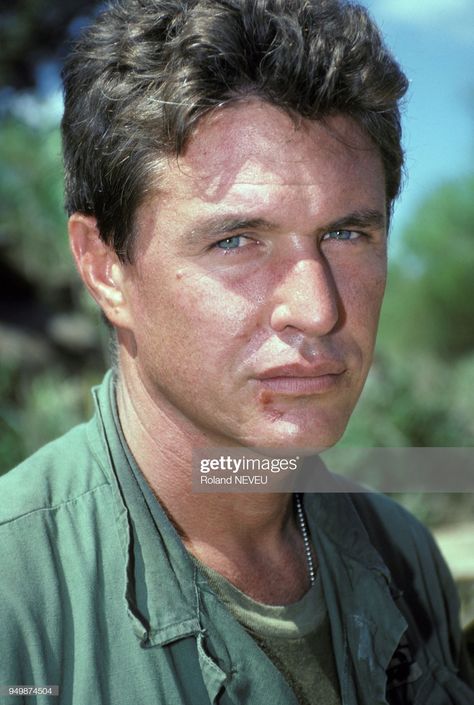 Tom Berenger, Love Film, Us Soldiers, Pictures To Draw, Celebrities Male, High Res, Movies And Tv Shows, Eye Candy, Getty Images