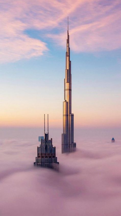 Photo of Above Clouds, Burj Khalifa, Dubai, United Arab Emirates from the Ben Rogers blog. Dubai Things To Do, Dubai Nightlife, Things To Do In Dubai, Dubai Beach, Dubai Architecture, Dubai Skyscraper, Dubai Vacation, Dubai Aesthetic, Dubai Desert